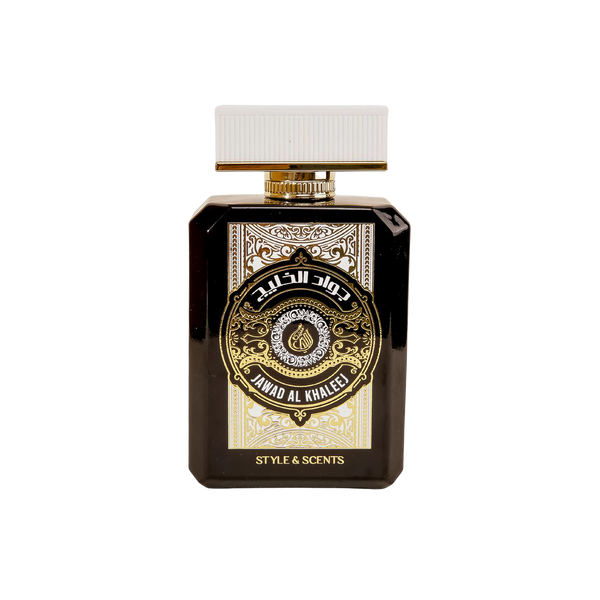 JAWAD AL KHALEEJ is a sophisticated, unisex woody fragrance that opens with vibrant citrus and spicy notes of Sicilian Bergamot, Pink Pepper, and Davana. 